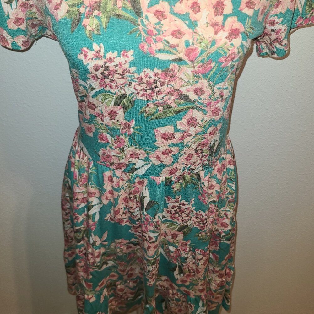 BEBOP Green Short Sleeve Above The Knee Dress - Picture 5 of 13